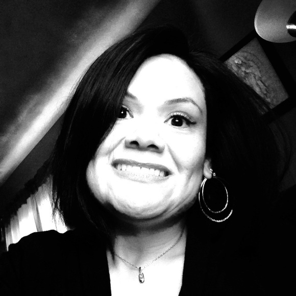 Meet your Posher, Bety - Picture 1 of 1